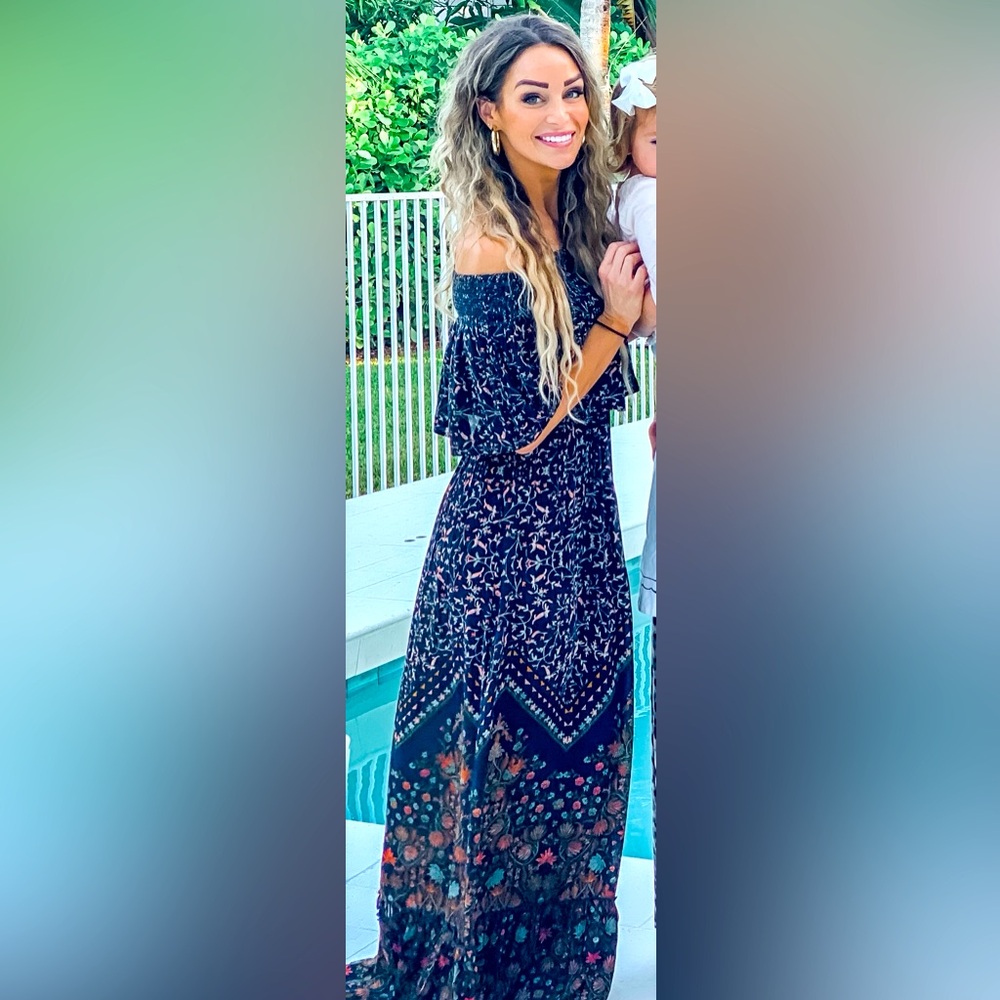 Altar’d state maxi dress size small